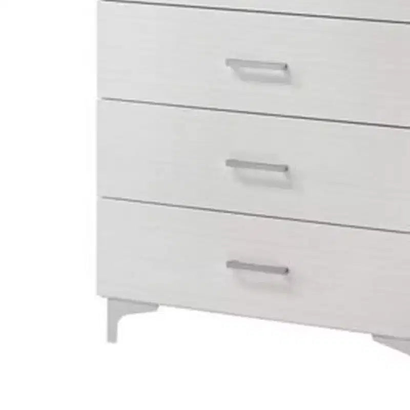 Commodes
