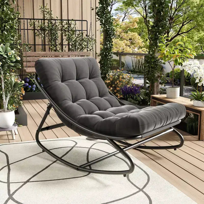 Fauteuil à bascule moderne