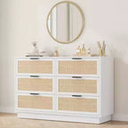 Commode en rotin avec tiroirs