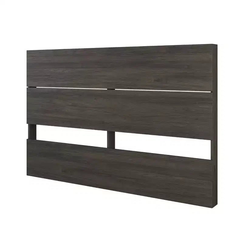 Plateforme moderne, pas besoin de sommier.